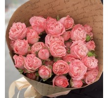 11 пионовидных кустовых роз