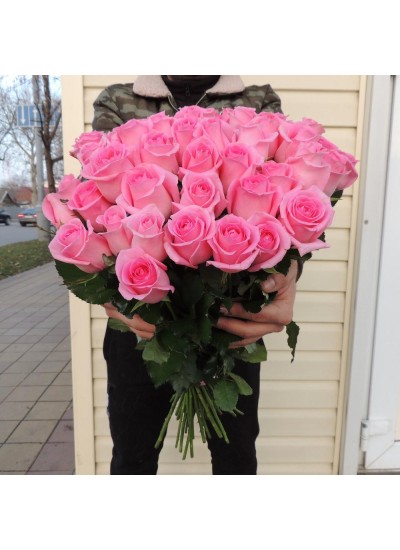 Букет из 25 розовых роз (с лентой)