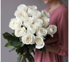 Букет из 15 белоснежных роз "Одетт"