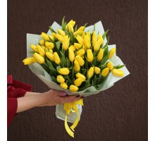 Букет из 51 желтого тюльпана "Влюбленность"